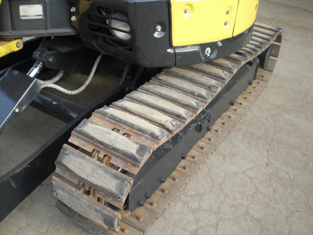 VIO30-6 6L819 10.JPG